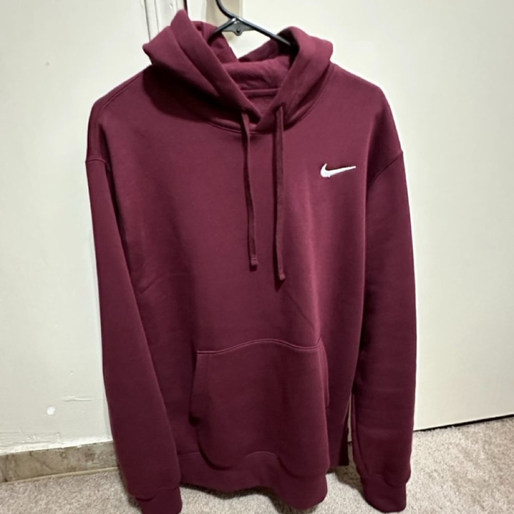 NIKE HOODIE